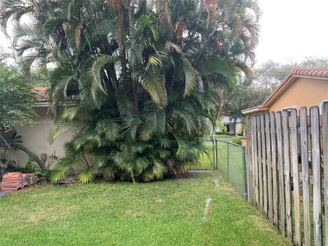 14231 Cypress Ct, Miami Lakes, FL 33014 photo 23