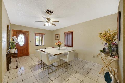 3901 E 9th Ct, Hialeah, FL 33013 photo 3