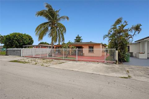 3901 E 9th Ct, Hialeah, FL 33013 photo 28