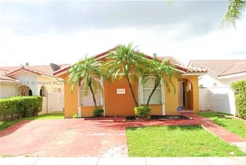 3192 W 74th St, Hialeah, FL 33018 photo 1