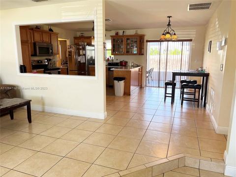 1039 NW 16th St, Stuart, FL 34994 photo 2