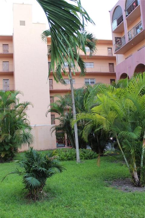 440 E 23rd St #1319, Hialeah, FL 33013 photo 1