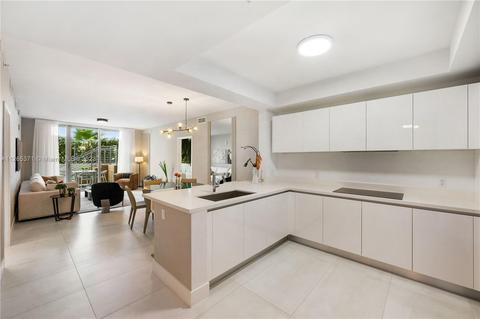 330 Sunny Isles Blvd #5-505, Sunny Isles Beach, FL 33160
