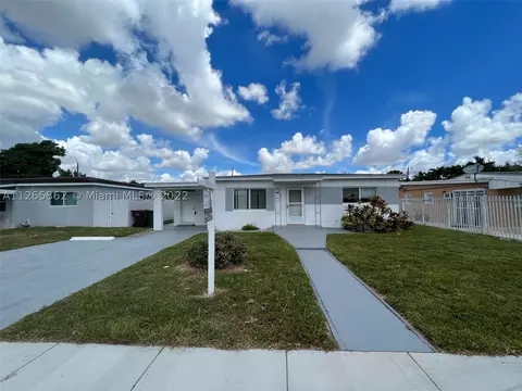 71 E 51st Pl, Hialeah, FL 33013 photo 1