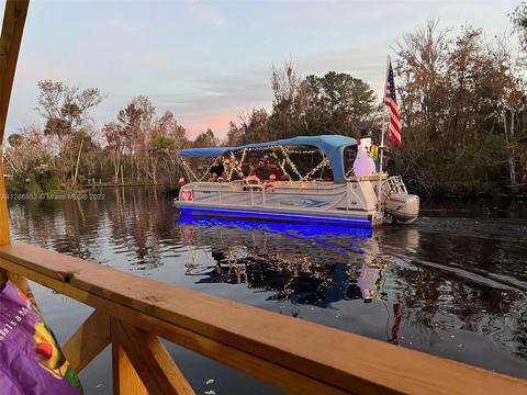 24718 Fox Rd, Astor, FL 32102 photo 4