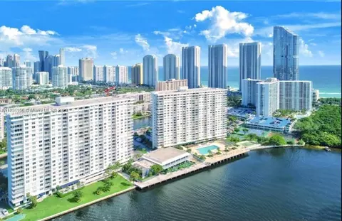 500 Bayview Dr #1519, Sunny Isles Beach, FL 33160