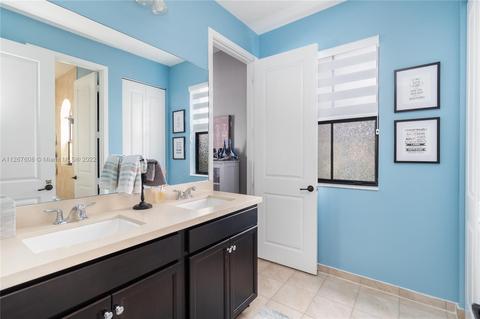 3442 W 97th Pl, Hialeah, FL 33018 photo 27