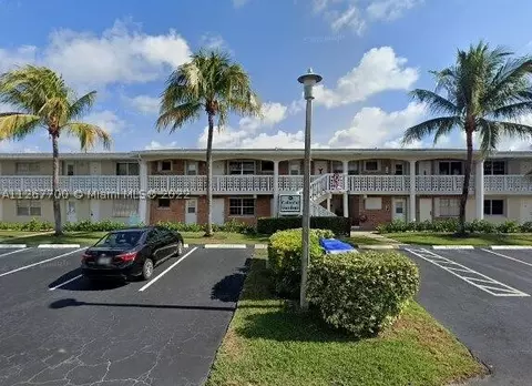 801 Pine Dr #7, Pompano Beach, FL 33060 photo 1