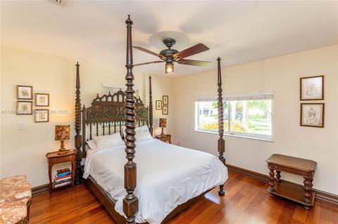 1226 Robin Ave, Miami Springs, FL 33166 photo 21