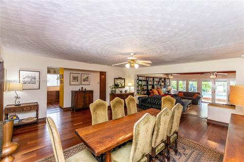 1226 Robin Ave, Miami Springs, FL 33166 photo 9