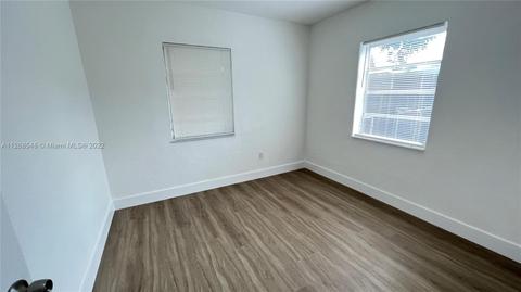 580 E 34th St, Hialeah, FL 33013 photo 14