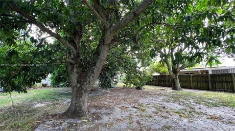 580 E 34th St, Hialeah, FL 33013 photo 24