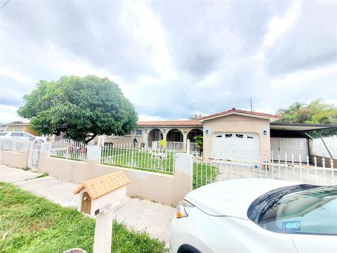 934 W 69th Pl, Hialeah, FL 33014 photo 3