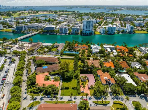 42 Camden Dr, Bal Harbour, FL 33154