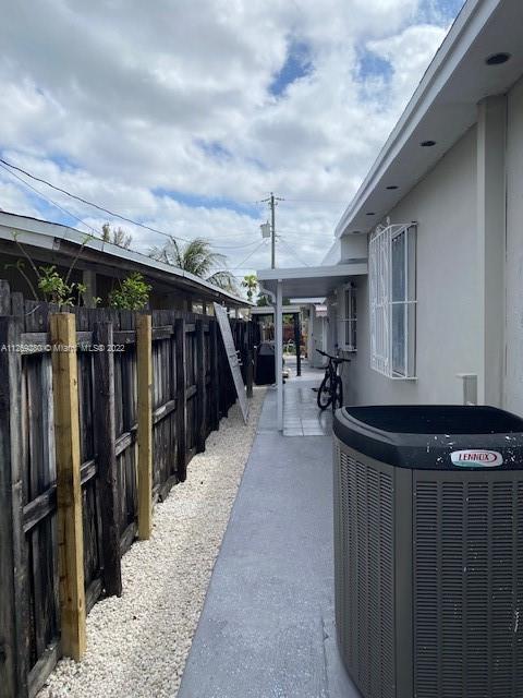 626 E 23rd St, Hialeah, FL 33013 photo 2