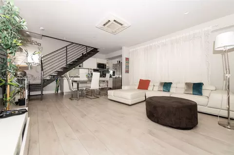 950 Pennsylvania Ave #G1, Miami Beach, FL 33139