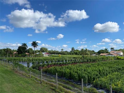 20791 SW 187 Ave, Miami, FL 33187
