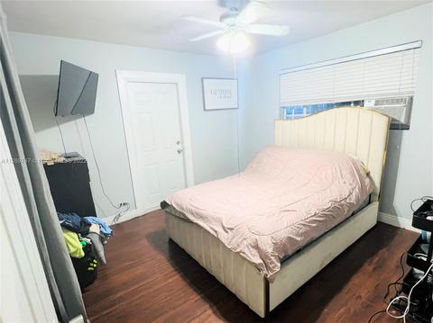 211 E 60th St, Hialeah, FL 33013 photo 6