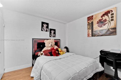 30 E 39th St #309, Hialeah, FL 33013 photo 33