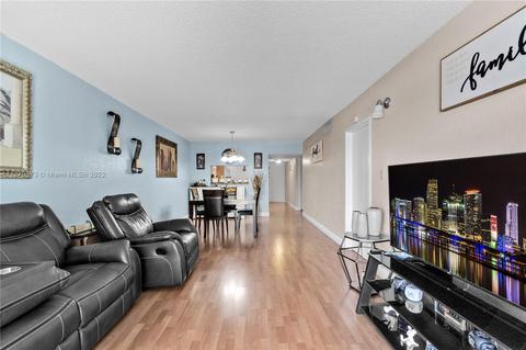 30 E 39th St #309, Hialeah, FL 33013 photo 23