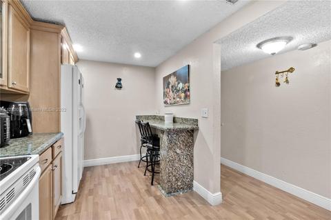 30 E 39th St #309, Hialeah, FL 33013 photo 18