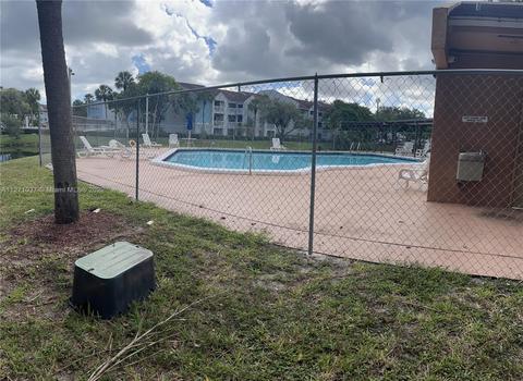 8020 Hampton Blvd #106, North Lauderdale, FL 33068 photo 2