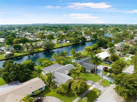 19641 Sterling Dr, Cutler Bay, FL 33157 | 24 Photos | MLS #A11271051 ...