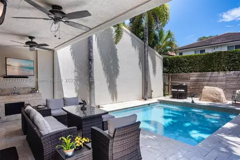 3139 Mcdonald St #3139, Miami, FL 33133