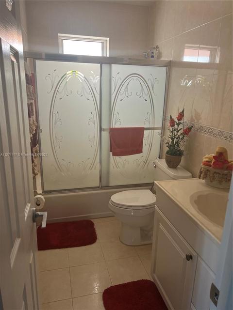 460 E 23rd St #202, Hialeah, FL 33013 photo 10