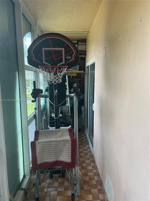 460 E 23rd St #202, Hialeah, FL 33013 photo 12