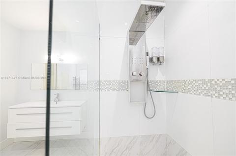 7164 W 2nd Ct, Hialeah, FL 33014 photo 3