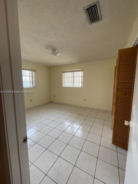 215 E 41st St, Hialeah, FL 33013 photo 8