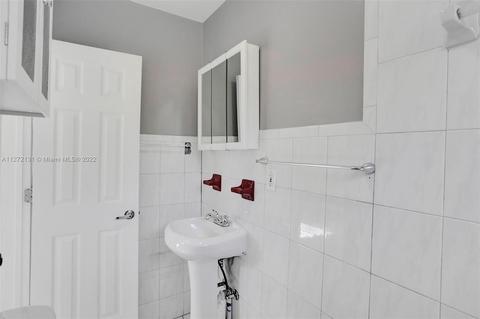 50 E 62nd St, Hialeah, FL 33013 photo 70