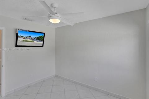 50 E 62nd St, Hialeah, FL 33013 photo 34