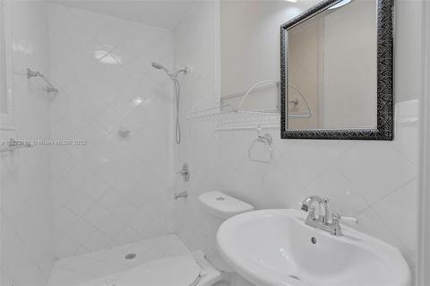 50 E 62nd St, Hialeah, FL 33013 photo 23