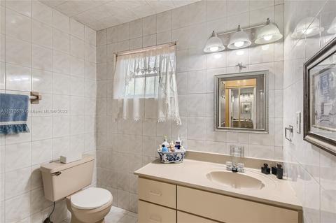 794 W 65th Dr, Hialeah, FL 33012 photo 31