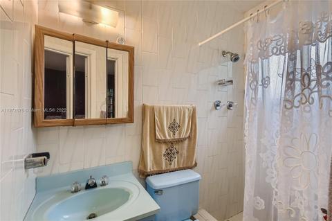 794 W 65th Dr, Hialeah, FL 33012 photo 18