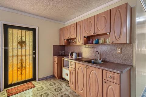 794 W 65th Dr, Hialeah, FL 33012 photo 25