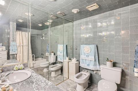 794 W 65th Dr, Hialeah, FL 33012 photo 15