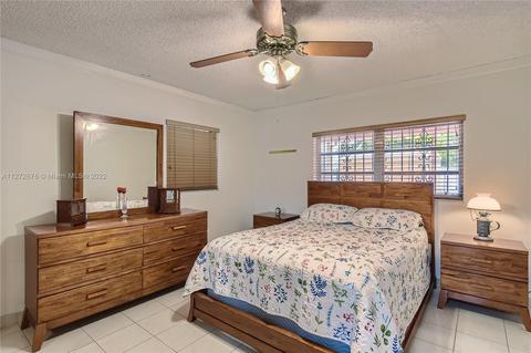 794 W 65th Dr, Hialeah, FL 33012 photo 27