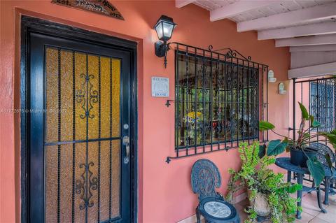 794 W 65th Dr, Hialeah, FL 33012 photo 1