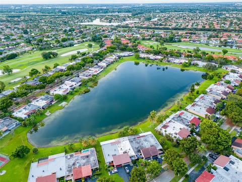 19416 E Lake Dr, Hialeah, FL 33015 photo 64