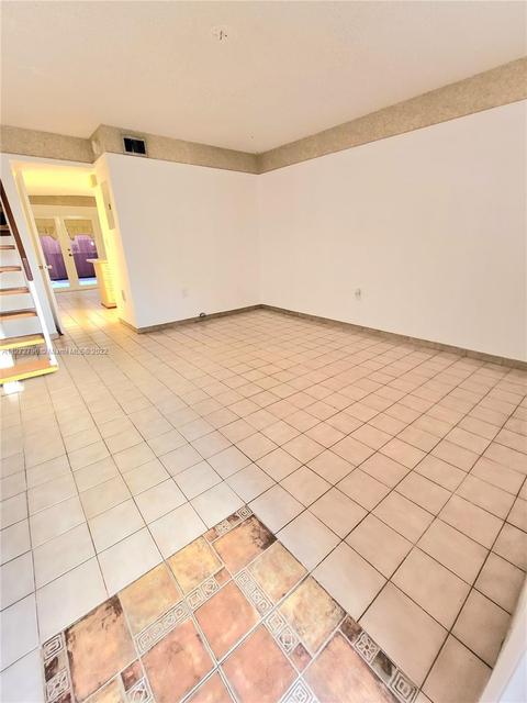 2298 W 68th St #4-2, Hialeah, FL 33016 photo 4