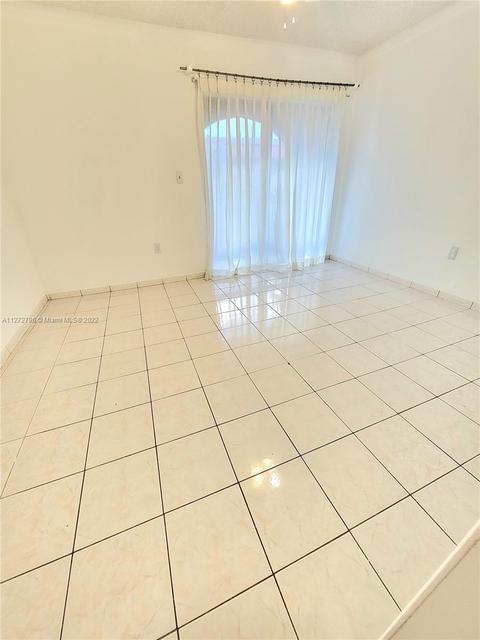 2298 W 68th St #4-2, Hialeah, FL 33016 photo 10
