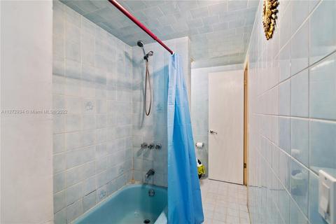 501 E 57th St, Hialeah, FL 33013 photo 10