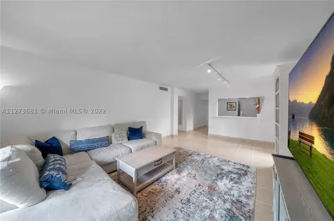 6890 N Kendall Dr #B302, Pinecrest, FL 33156 photo 1