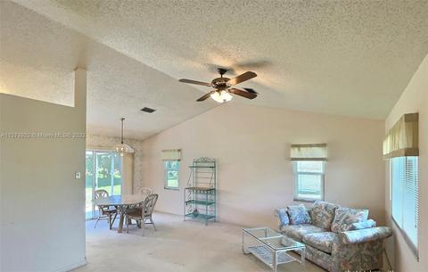 7210 SE Lillian Ct, Stuart, FL 34997 photo 11