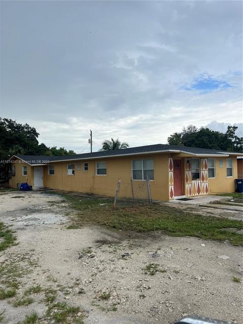 3045 NW 76th St, Miami, FL 33147 photo 1