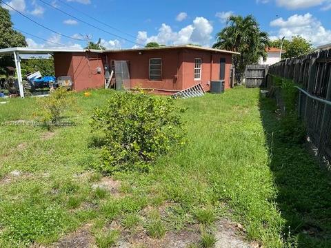 740 E 14th St, Hialeah, FL 33010 photo 5