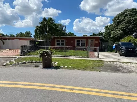 740 E 14th St, Hialeah, FL 33010 photo 1